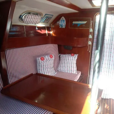 Botel Harmony Cbs Nettuno